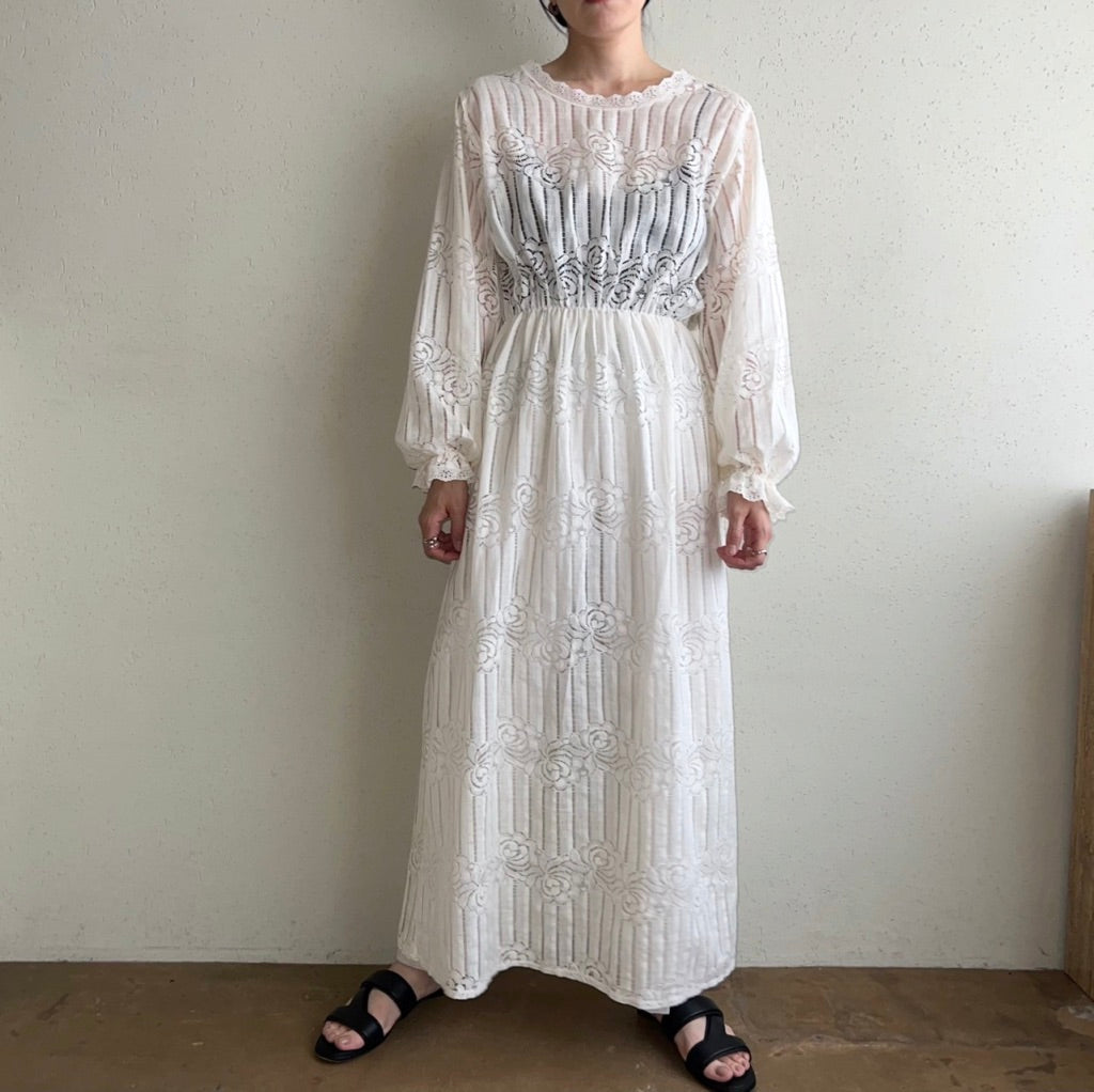 90s Lace Dress