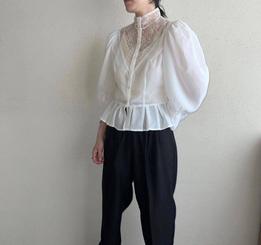 90s EURO Lace Blouse