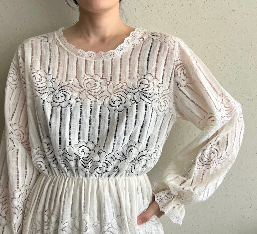 90s Lace Dress
