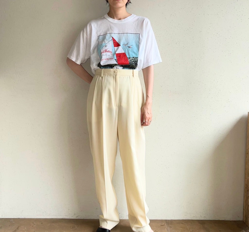 90s Printed T-shirt Made in USA