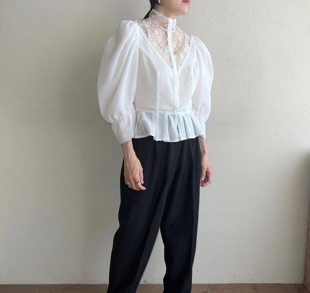 90s EURO Lace Blouse