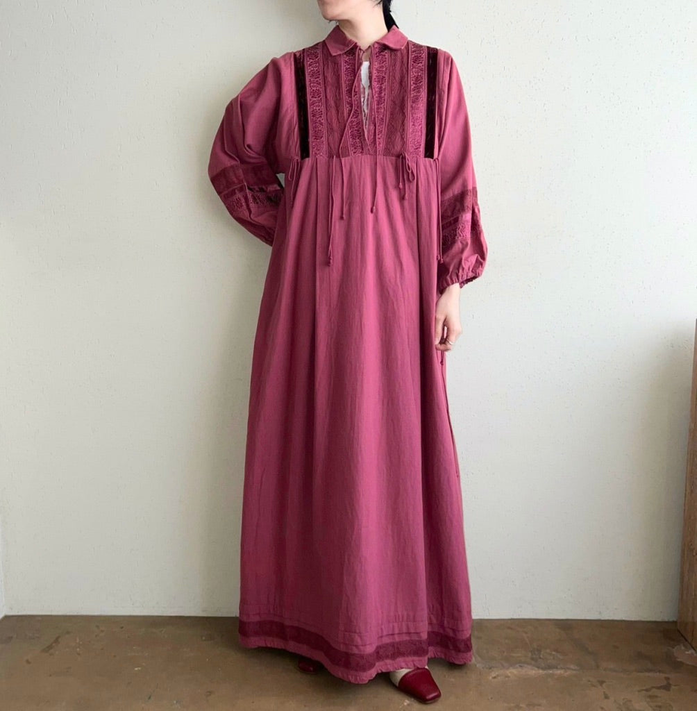 90s Embroidery Dress