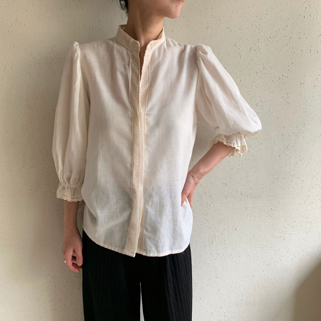 80s EURO Lace Design Blouse