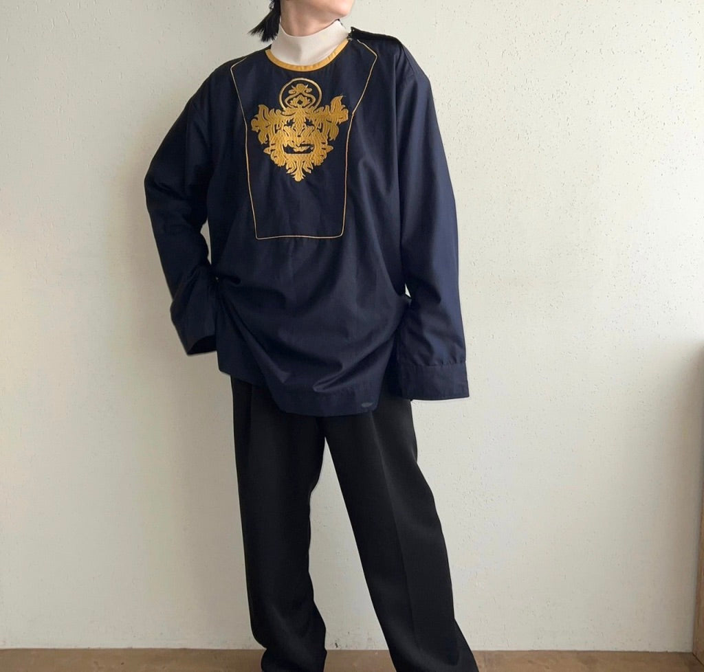 80s Embroidery Design Blouse