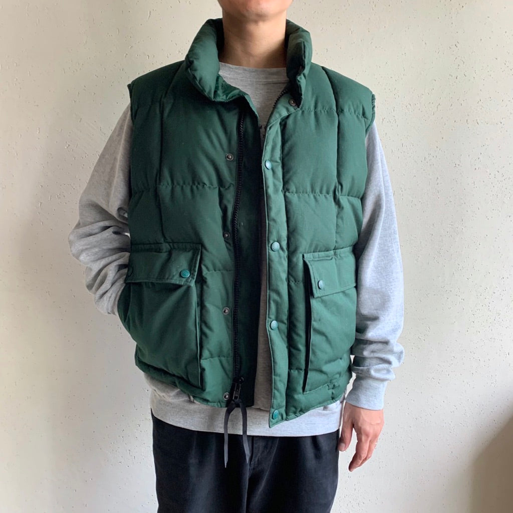 90s "EDDIE BAUER" Down Vest
