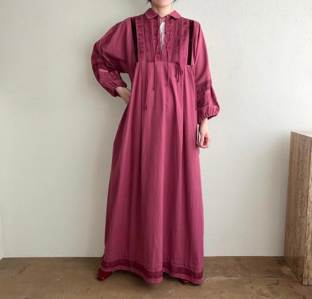 90s Embroidery Dress