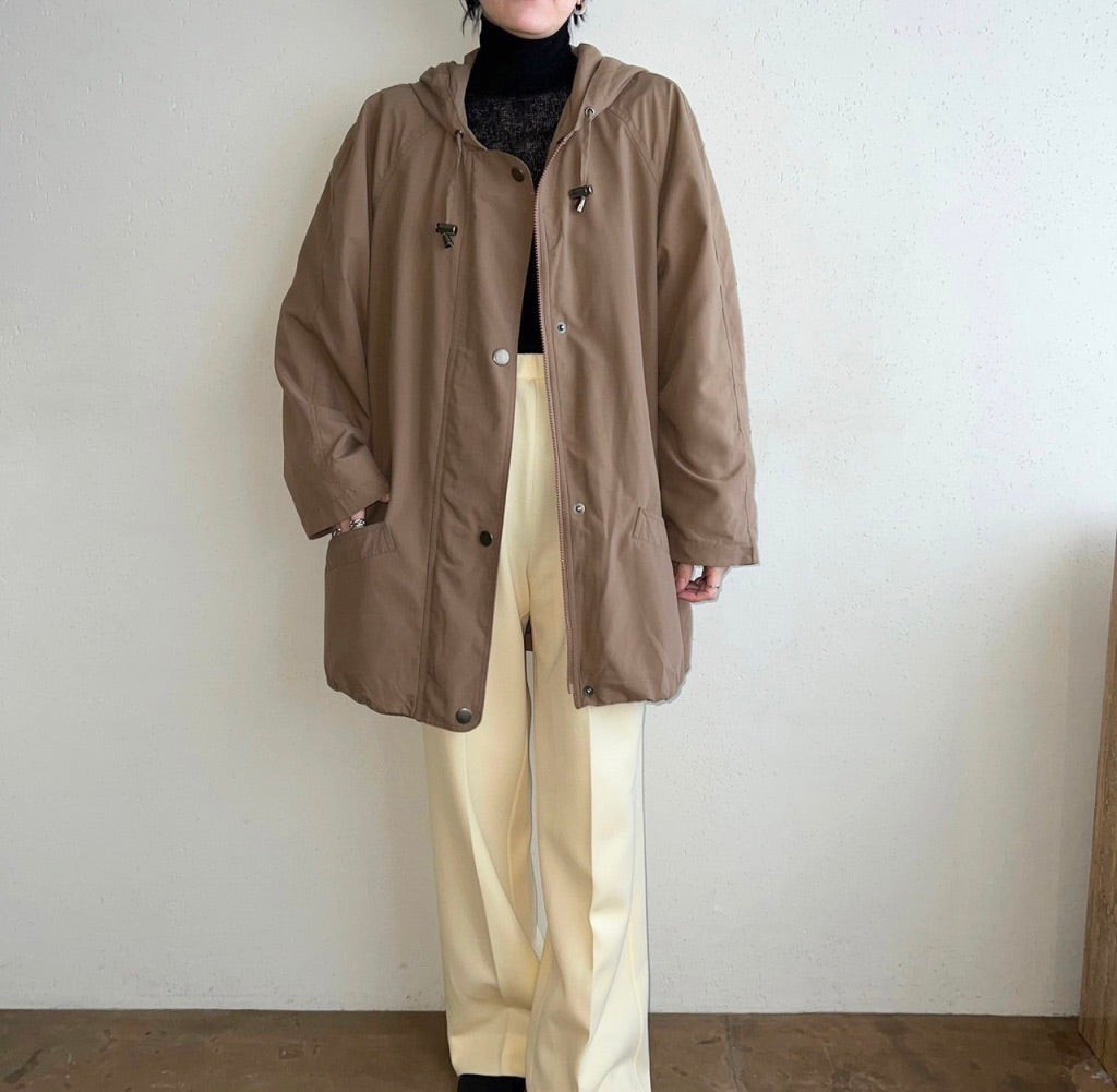 90s Hooded Light Jacket