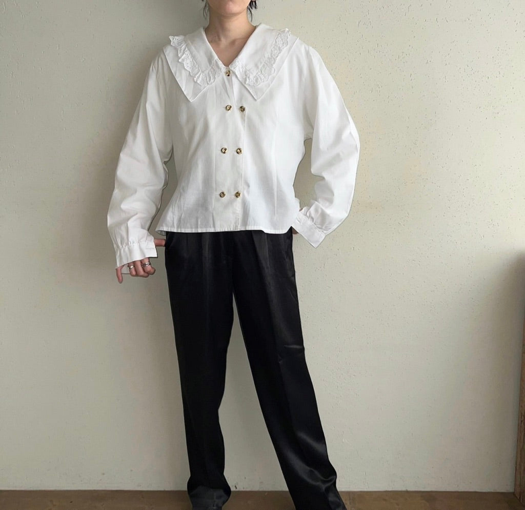90s Lace Design Blouse