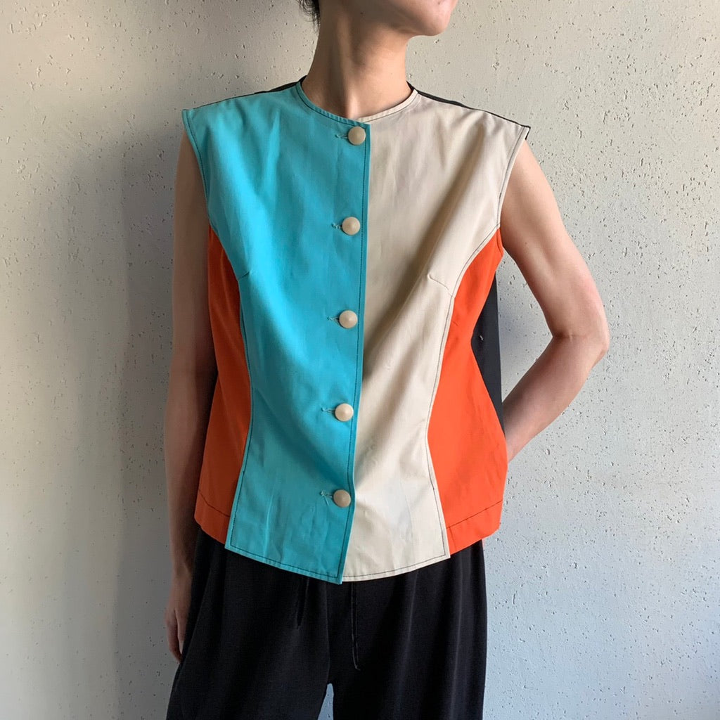 60s Sleeveless Blouse