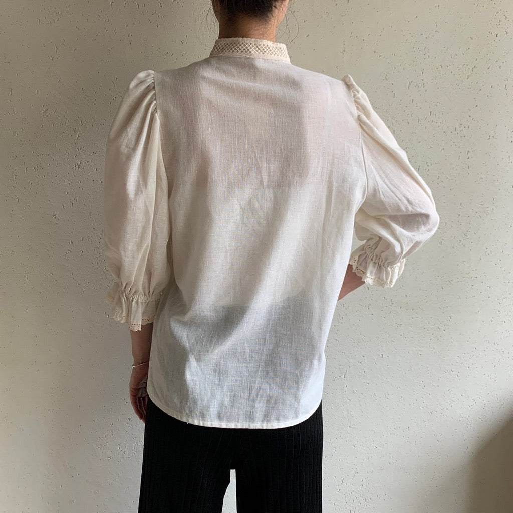 80s EURO Lace Design Blouse