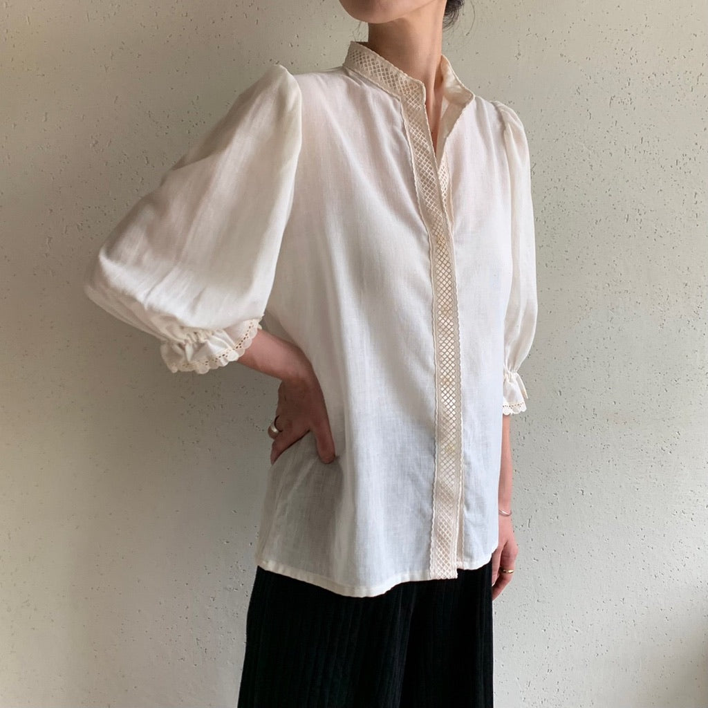 80s EURO Lace Design Blouse