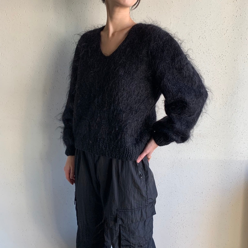 80s Black Knit