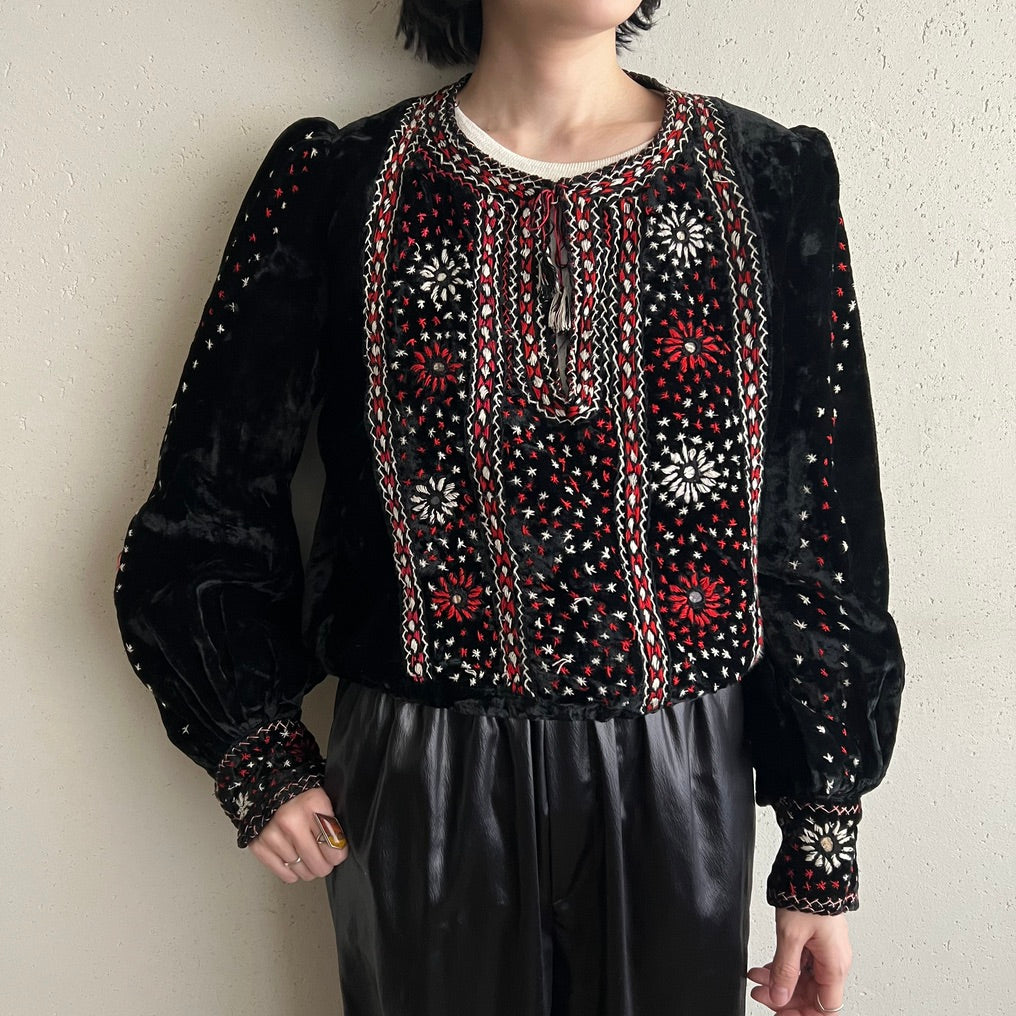 70s Embroidery Tunic