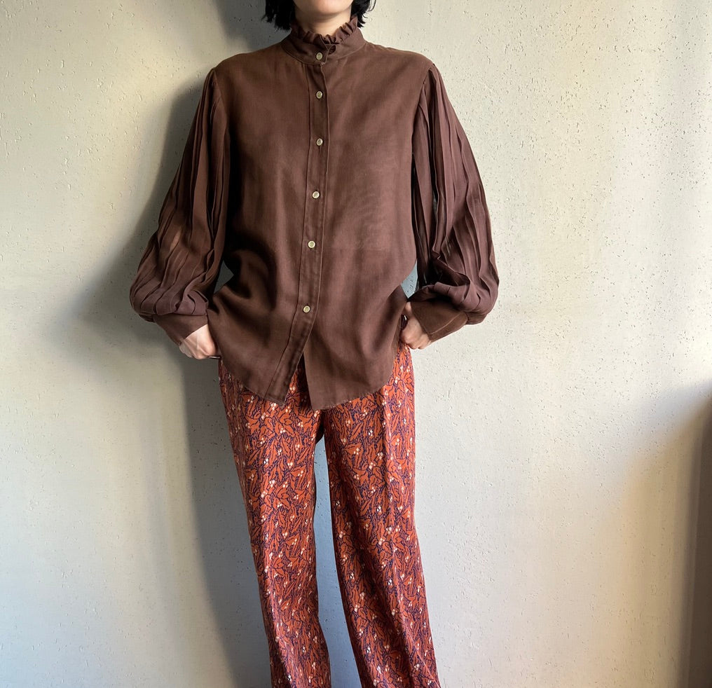 70s Pleated Sleeves Blouse