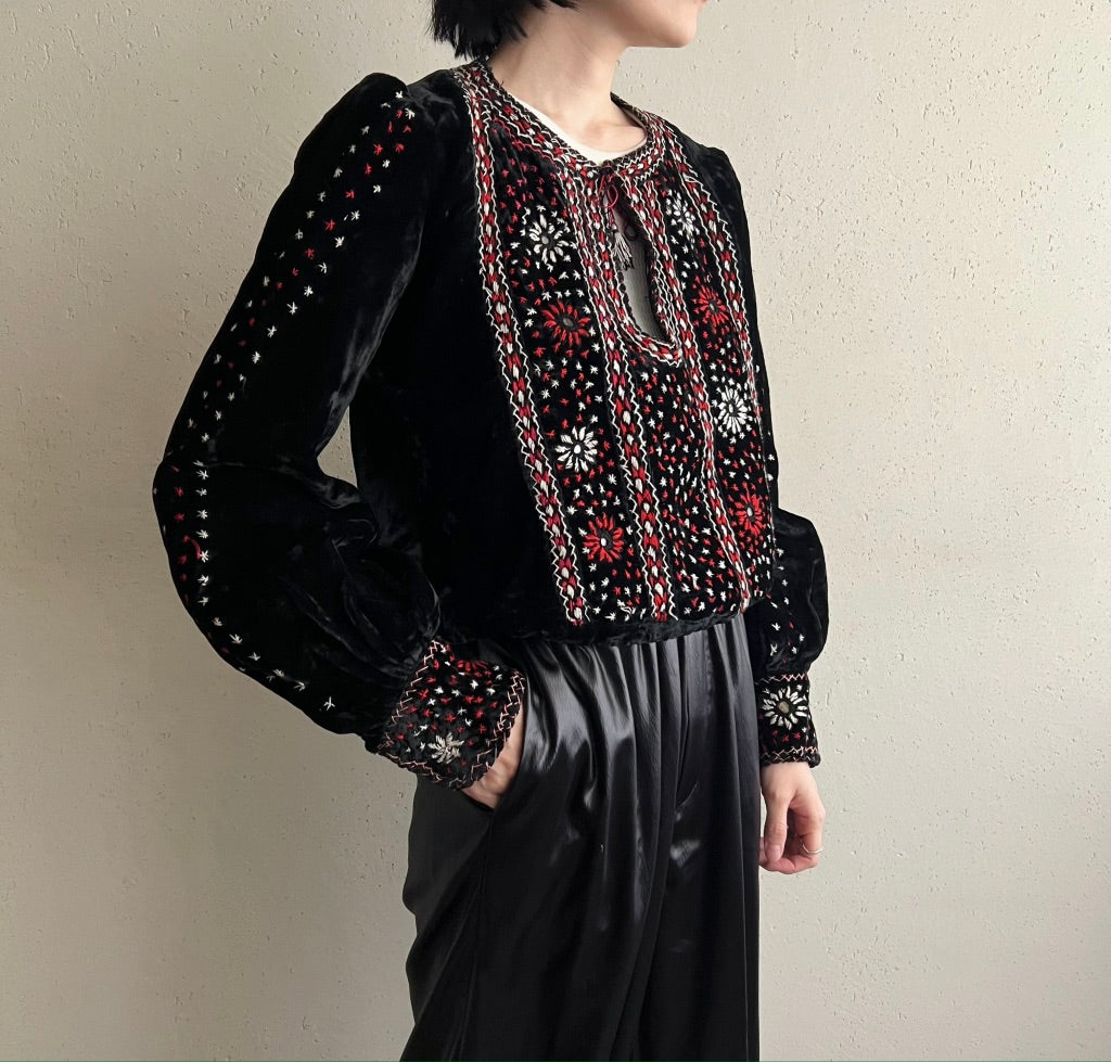 70s Embroidery Tunic