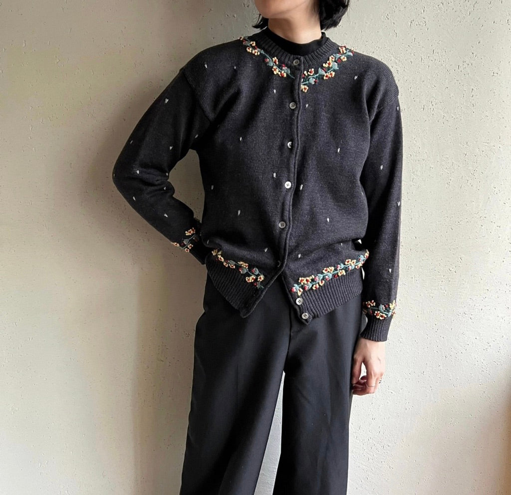 90s Embroidery Knit Cardigan Made in Italy