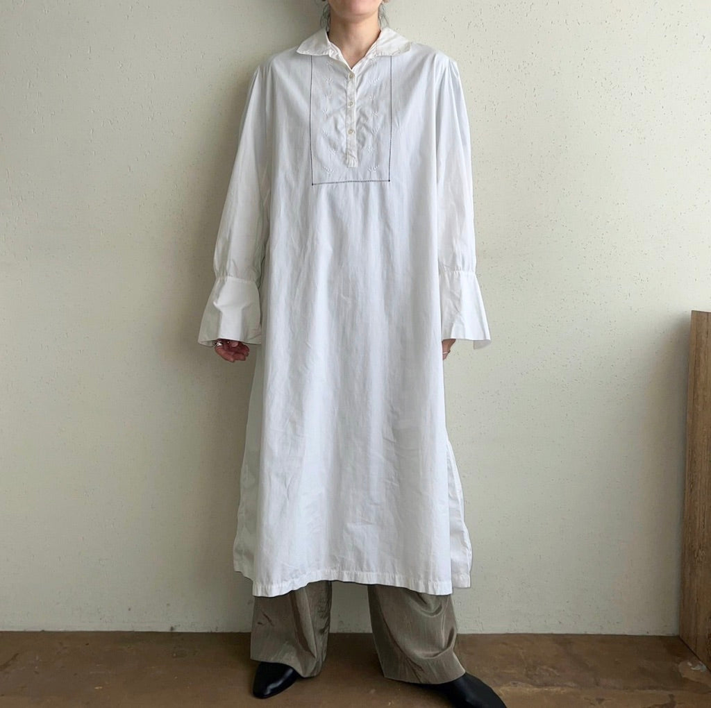 70s Embroidery Shirt Dress