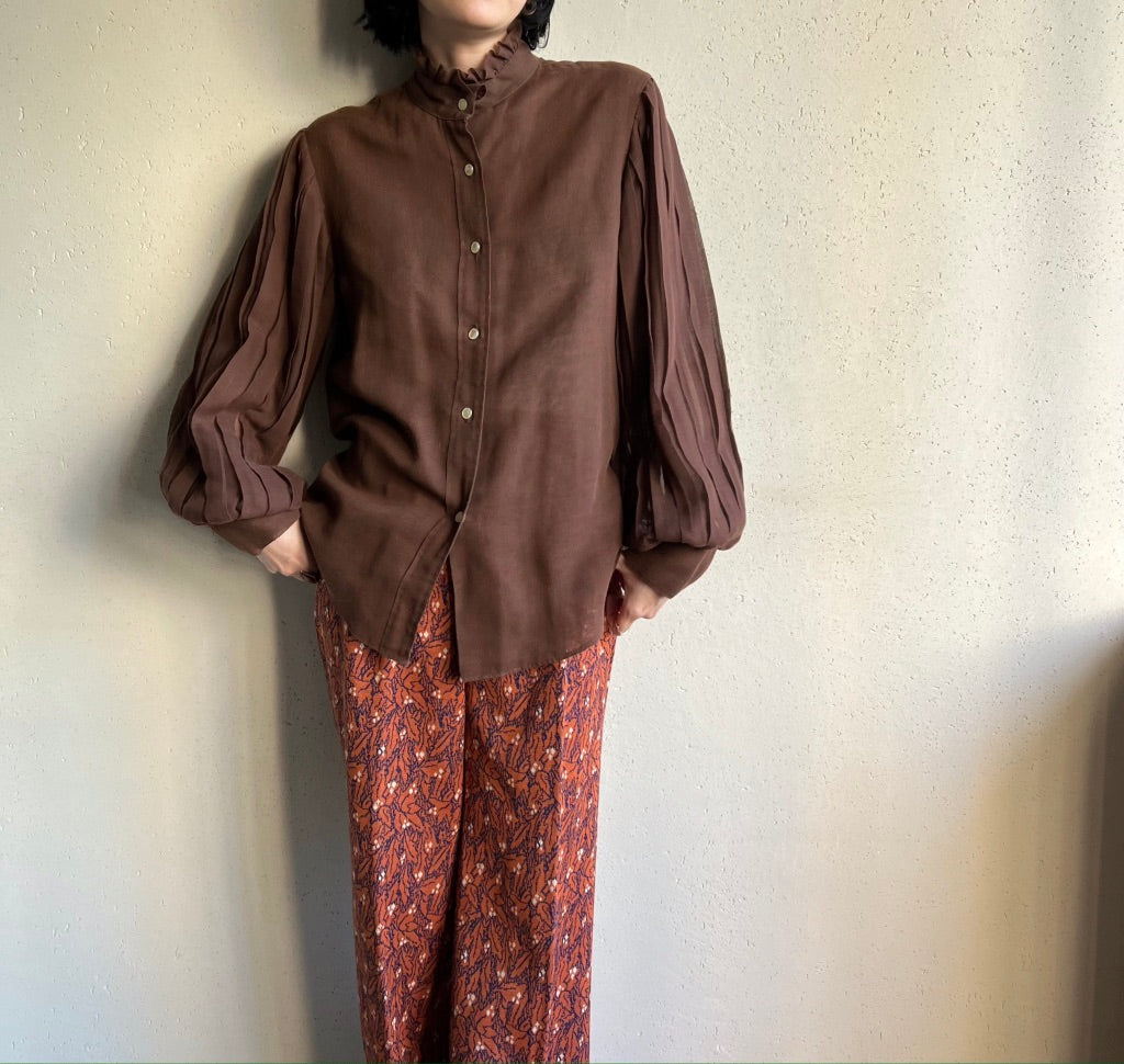 70s Pleated Sleeves Blouse