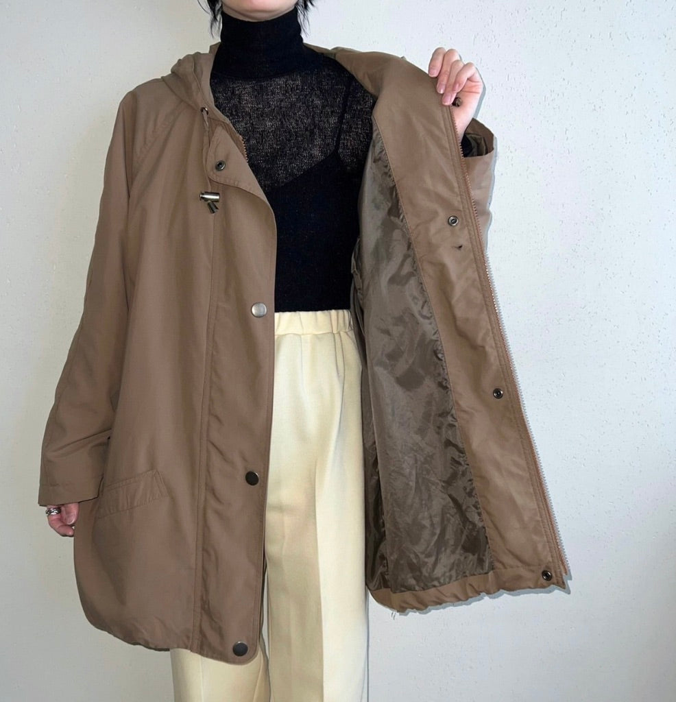 90s Hooded Light Jacket