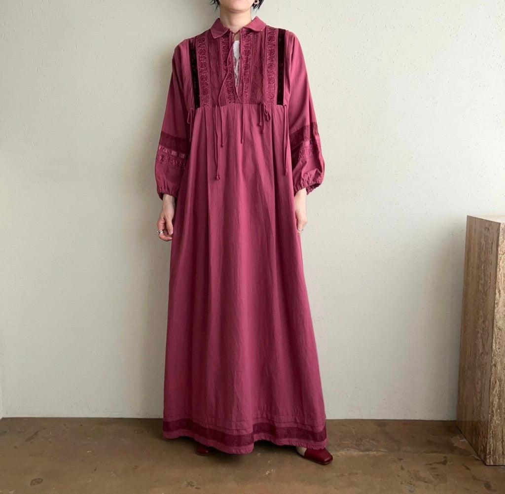 90s Embroidery Dress