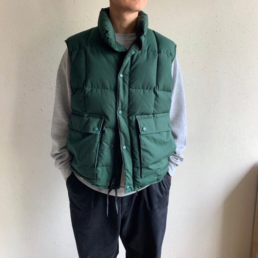 90s "EDDIE BAUER" Down Vest