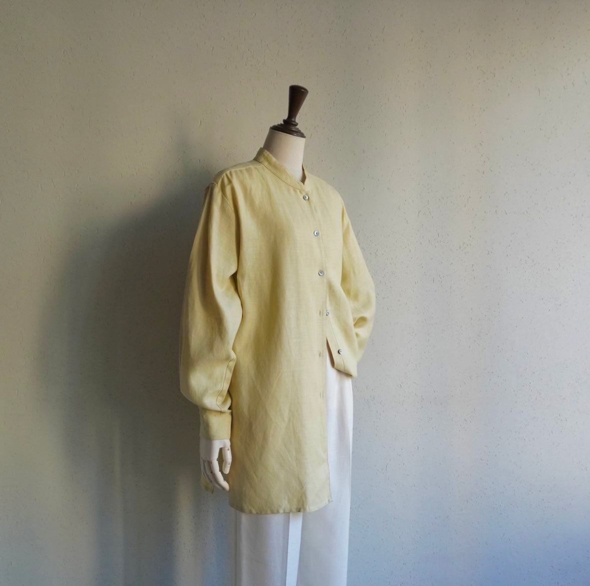 90s Design Linen Shirt