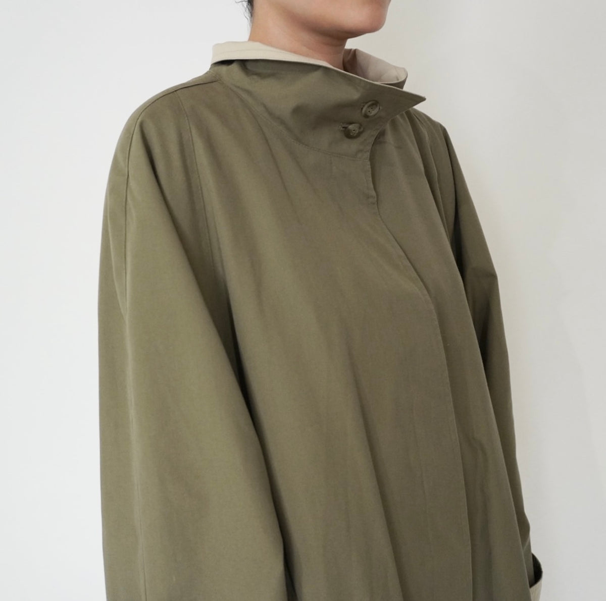 80s Design Light Coat