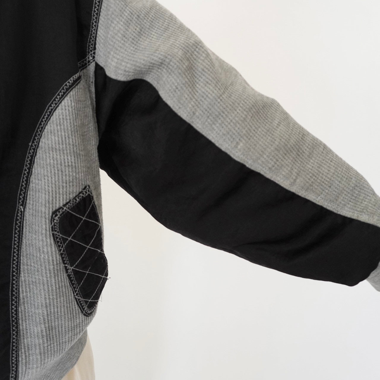 90s  Two Tone Design Light Jacket