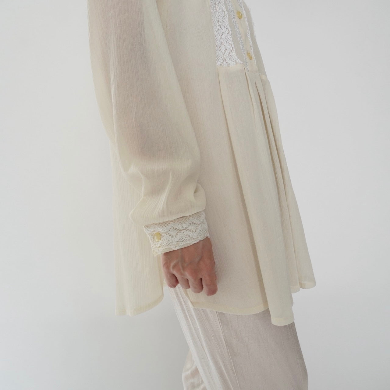 90s EURO Lace Design Tunic