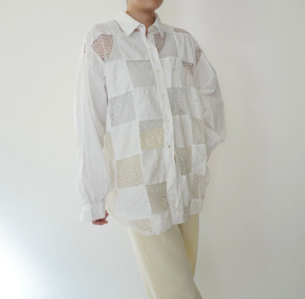 90s Lace Design Shirt