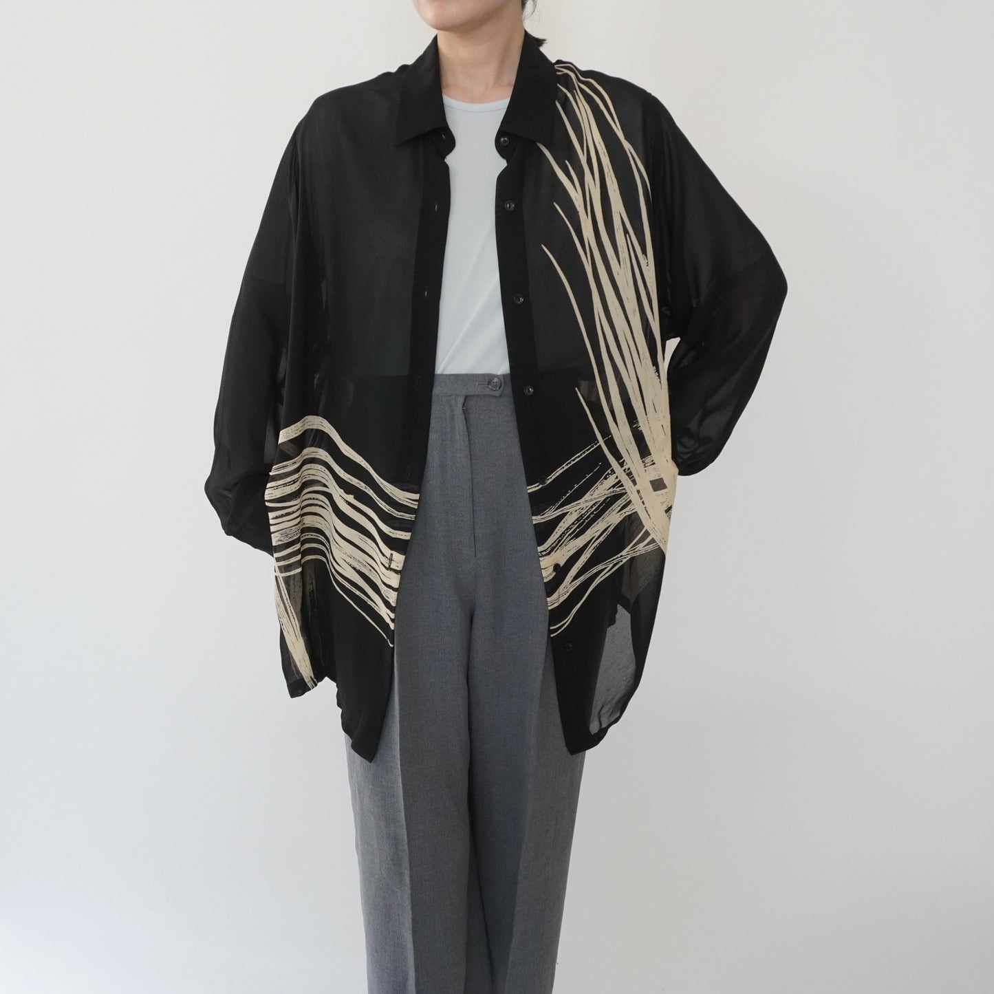 90s Pattern Sheer Shirt