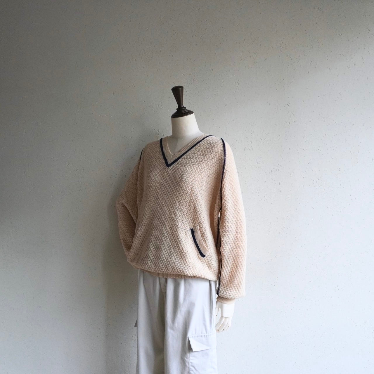 80s Line Design Knit Top