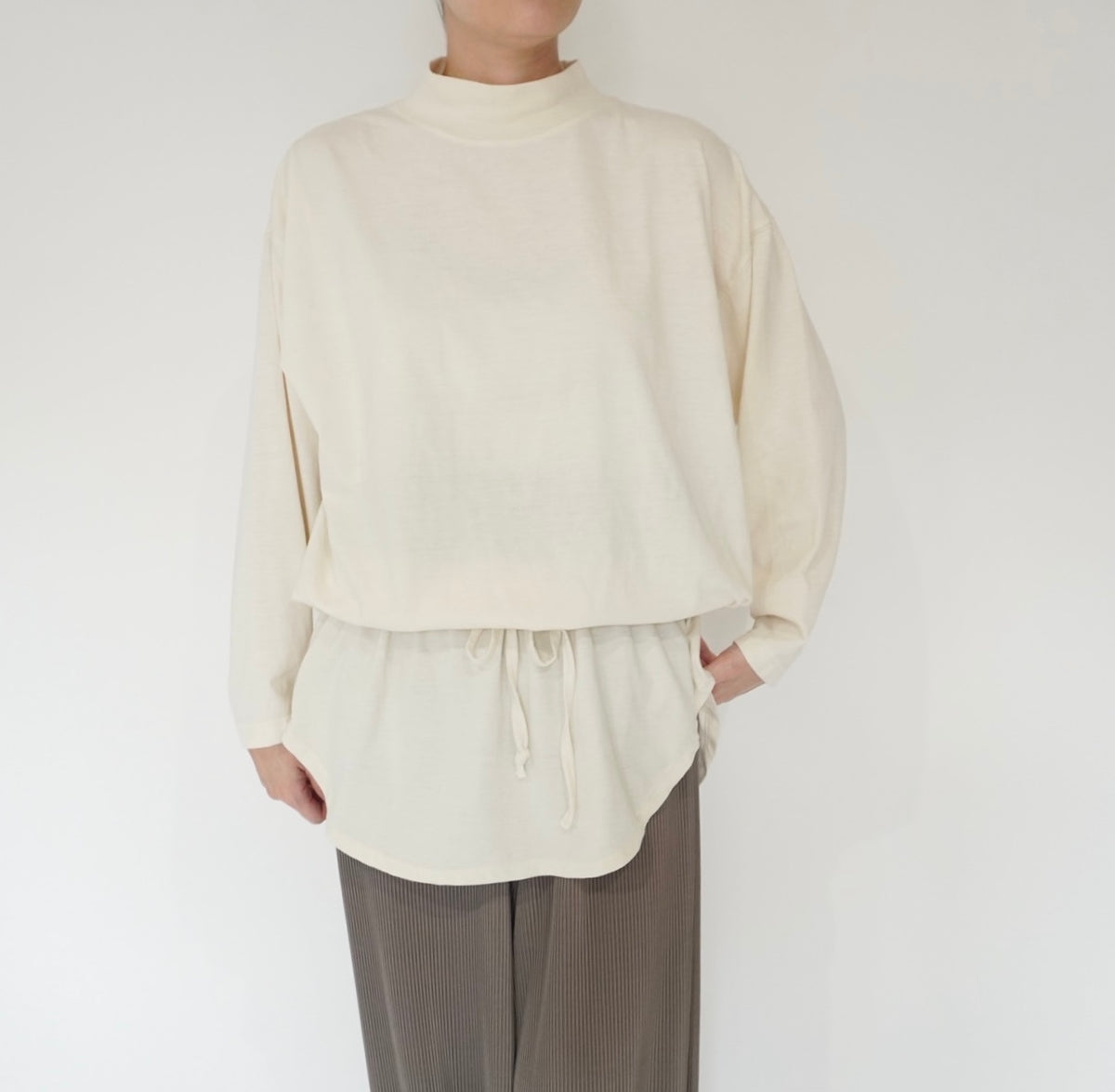 90s Ivory Design Top