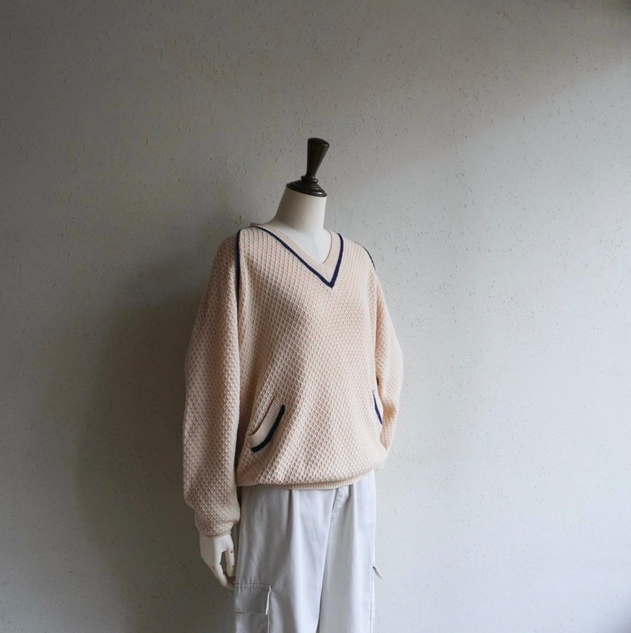 80s Line Design Knit Top