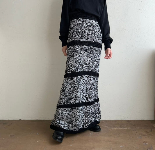 90s Black x White Knit Maxi Skirt