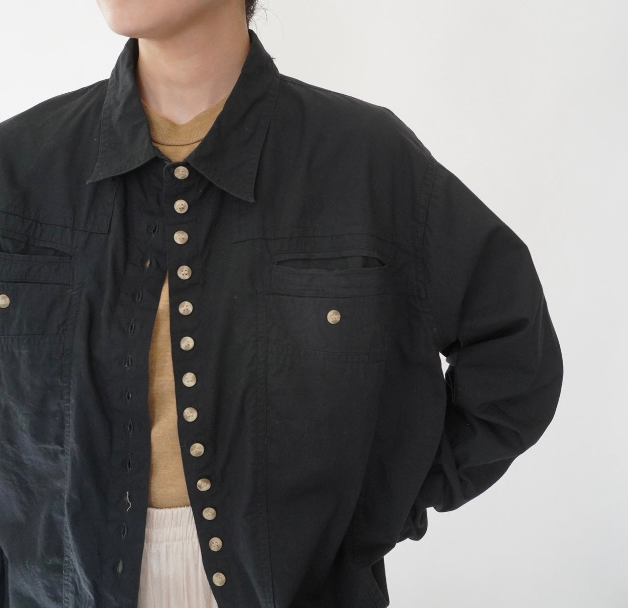 90s Button Design Shirt
