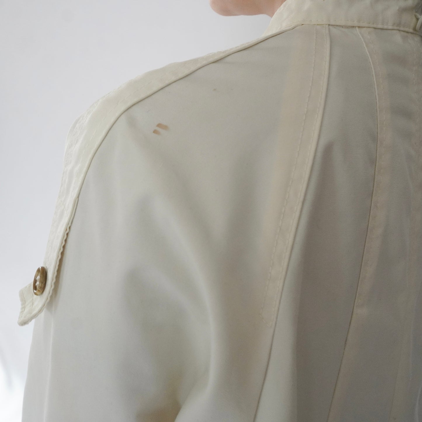 80s Design Light Coat