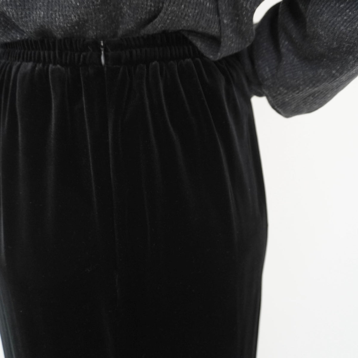 90s Design Velour Skirt