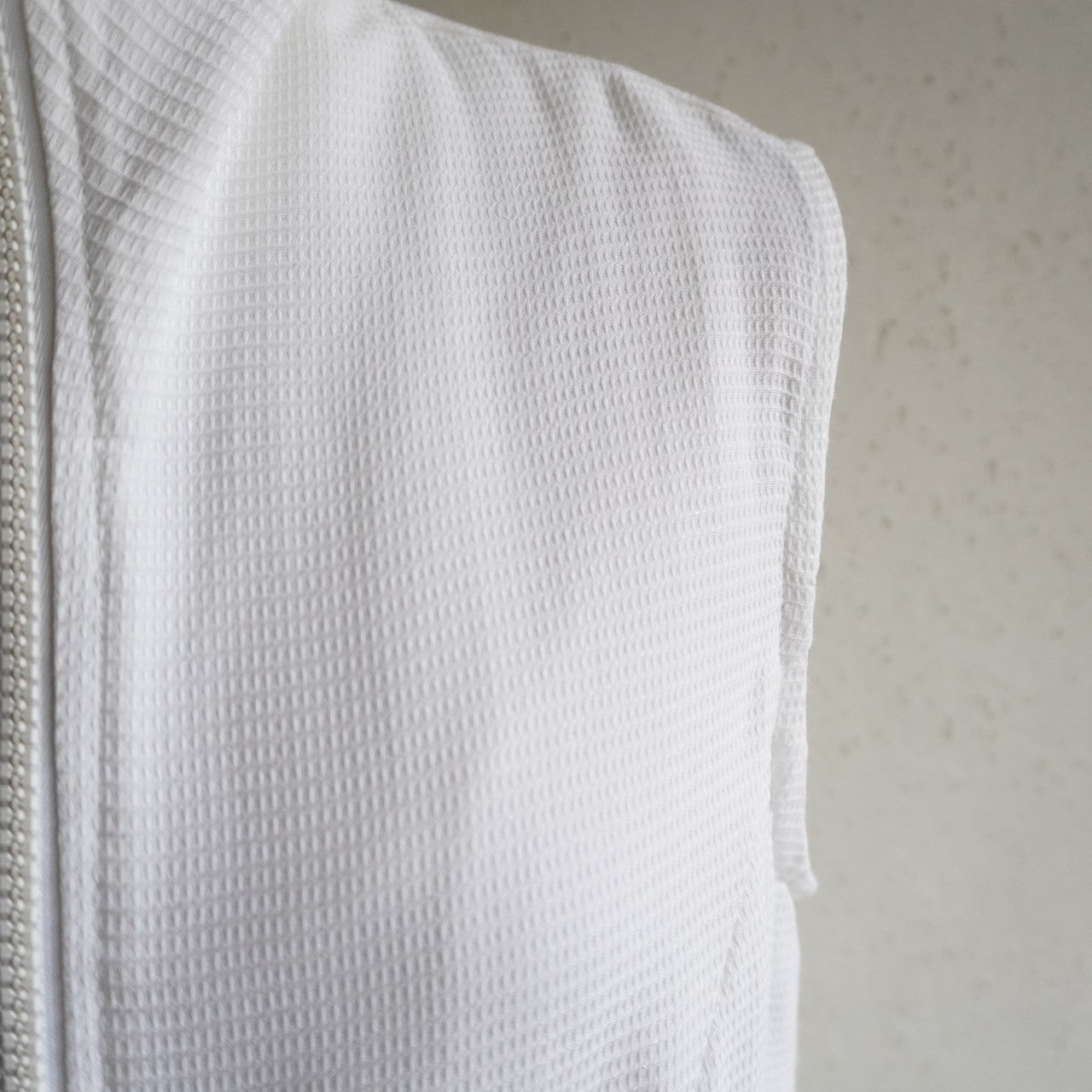 90s Zipped Top Made in USA