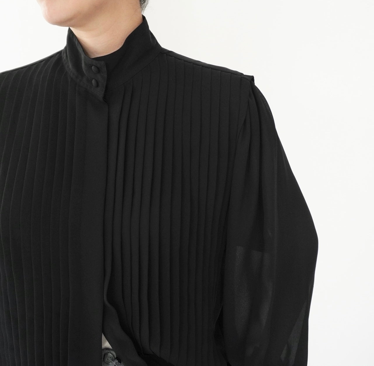 90s Pleated Design Blouse