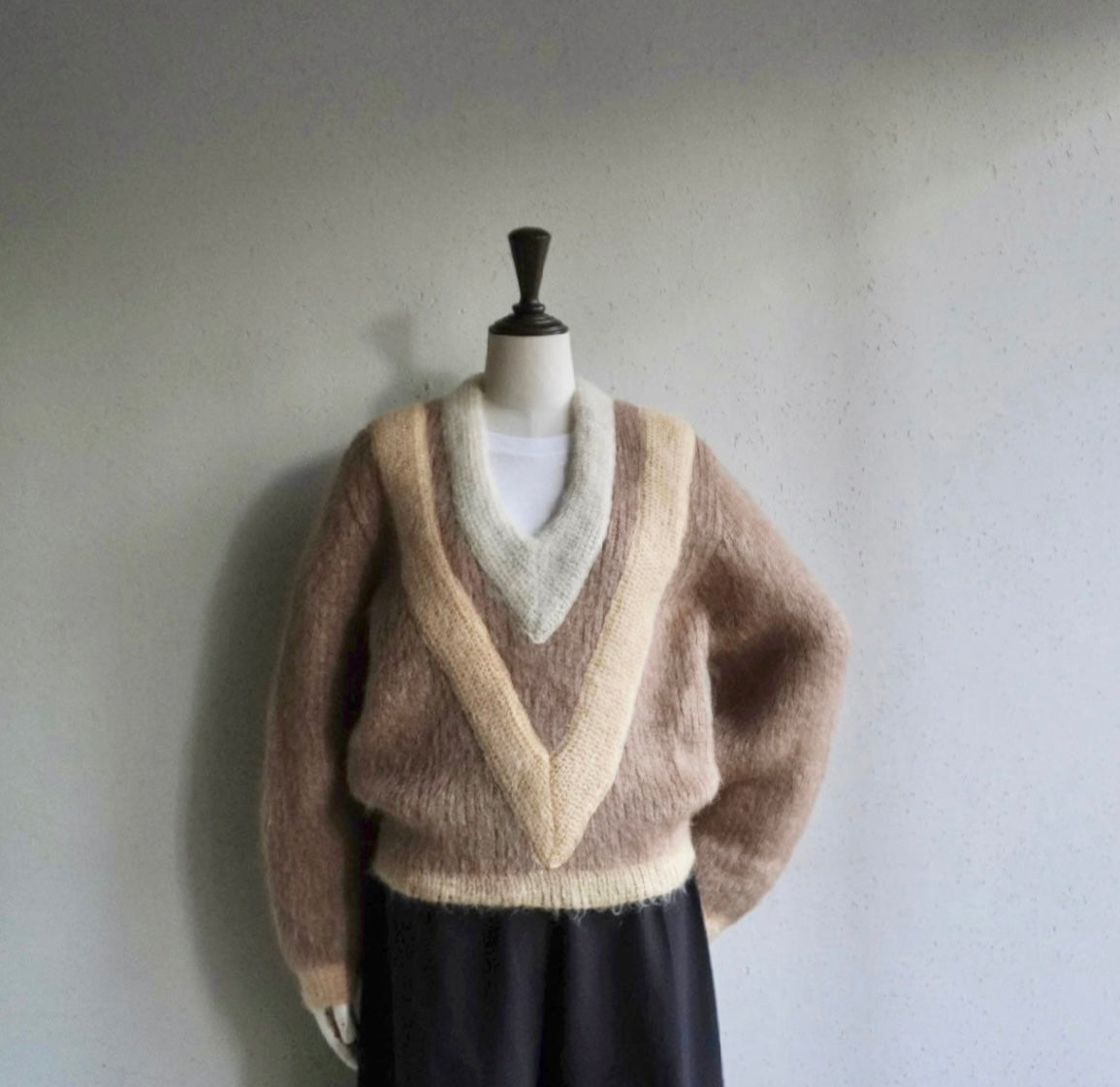 70s V Neck  Mohair Knit