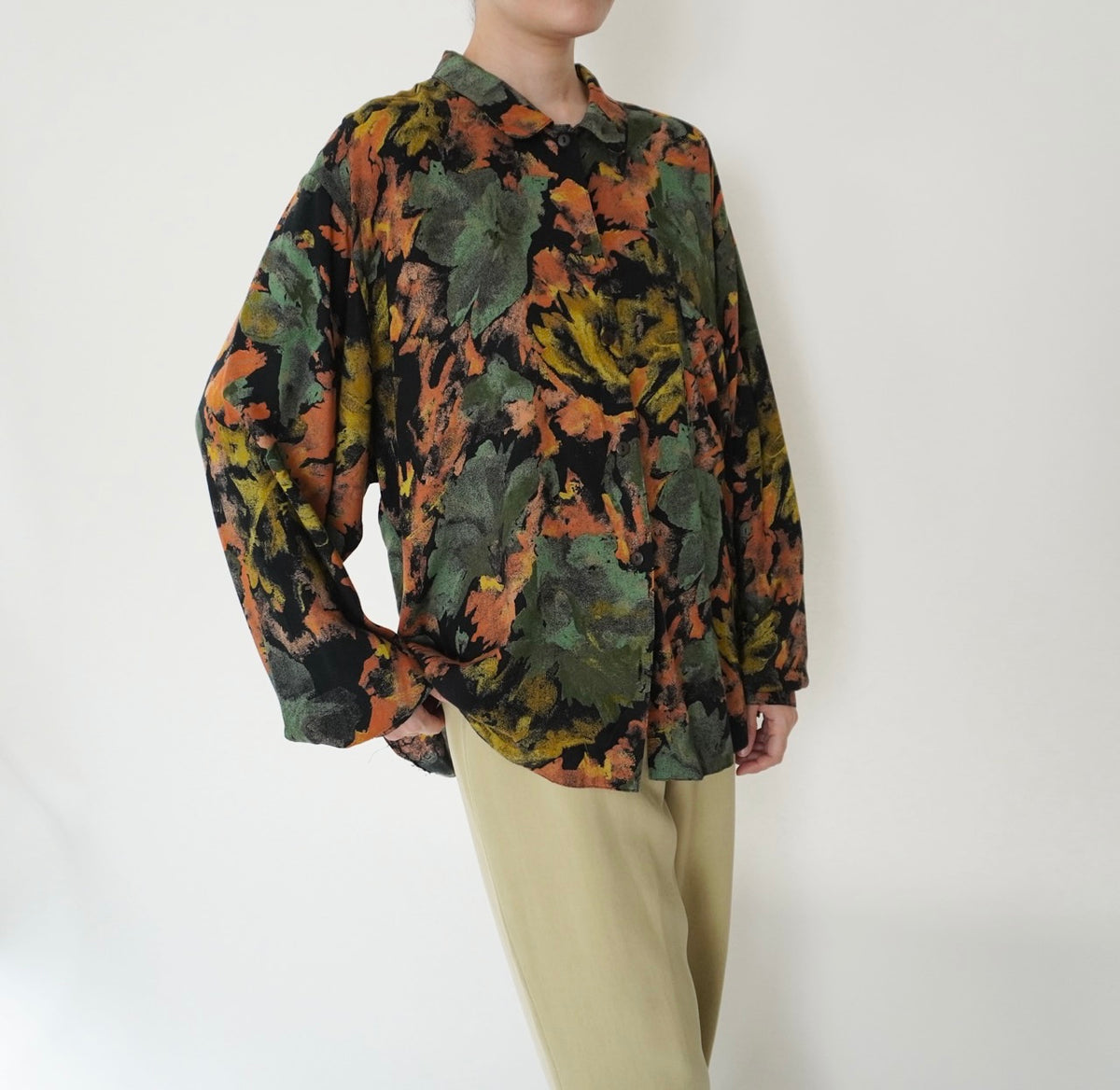 90s EURO Printed Shirt