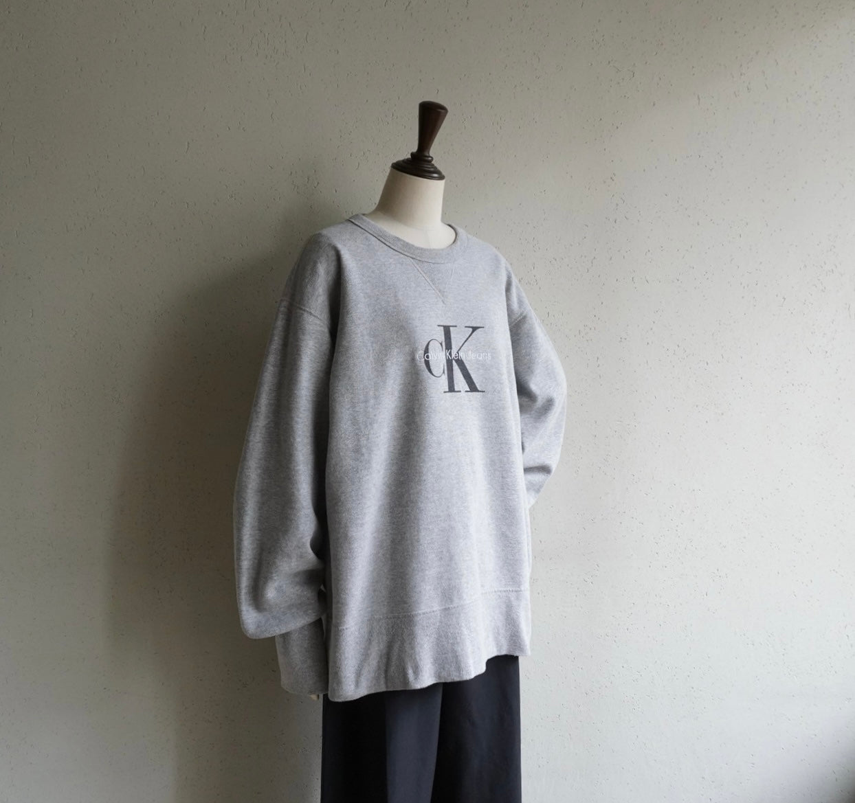 90s "Calvin Klein " Sweater Made in USA