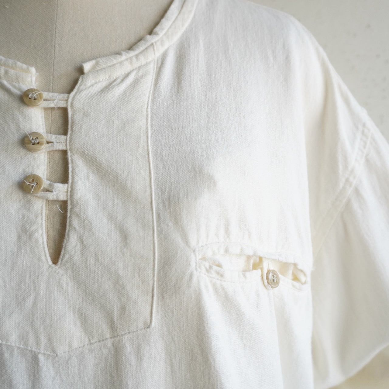 90s Design Ivory Cotton Top