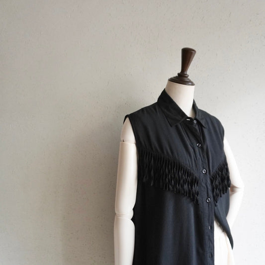 90s Sleeveless Fringe Shirt