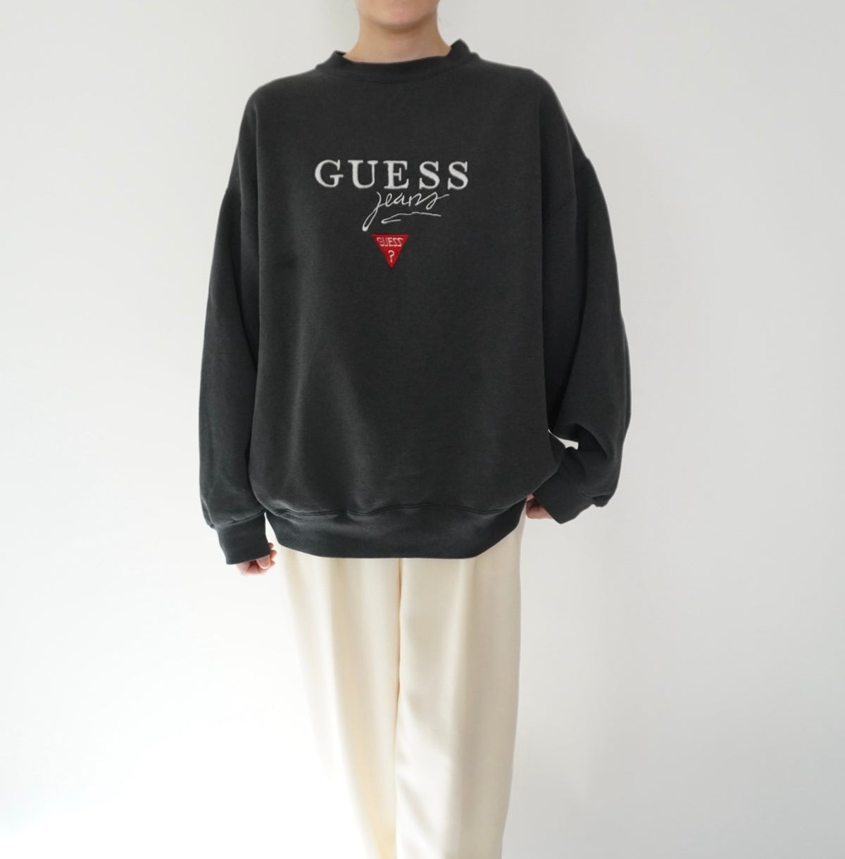 90s "GUESS" Embroidery Sweater Made in USA