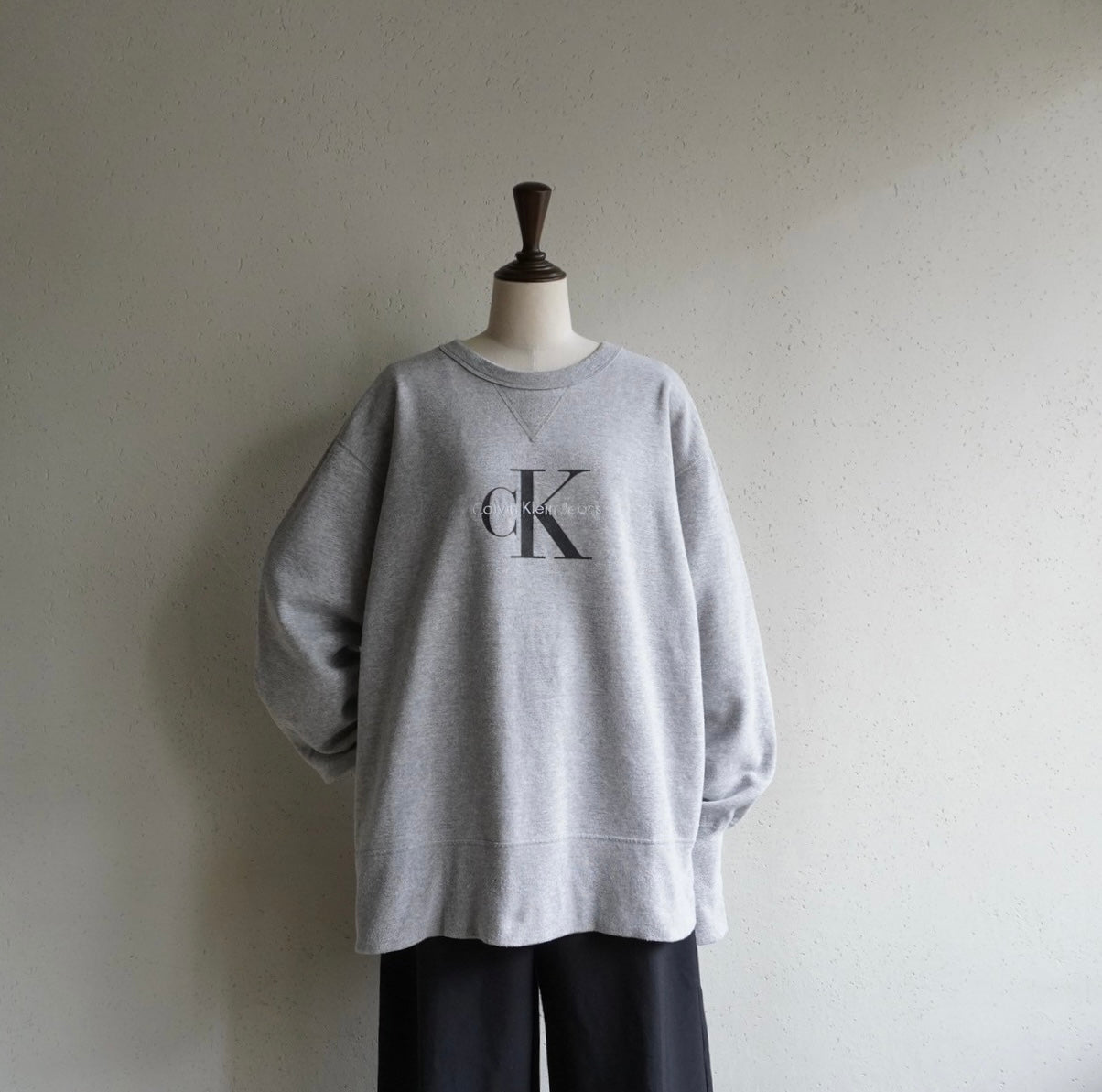 90s "Calvin Klein " Sweater Made in USA