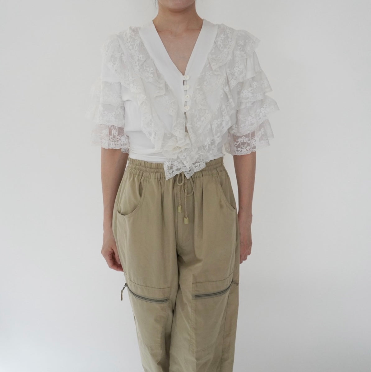 80s Lace Design Blouse
