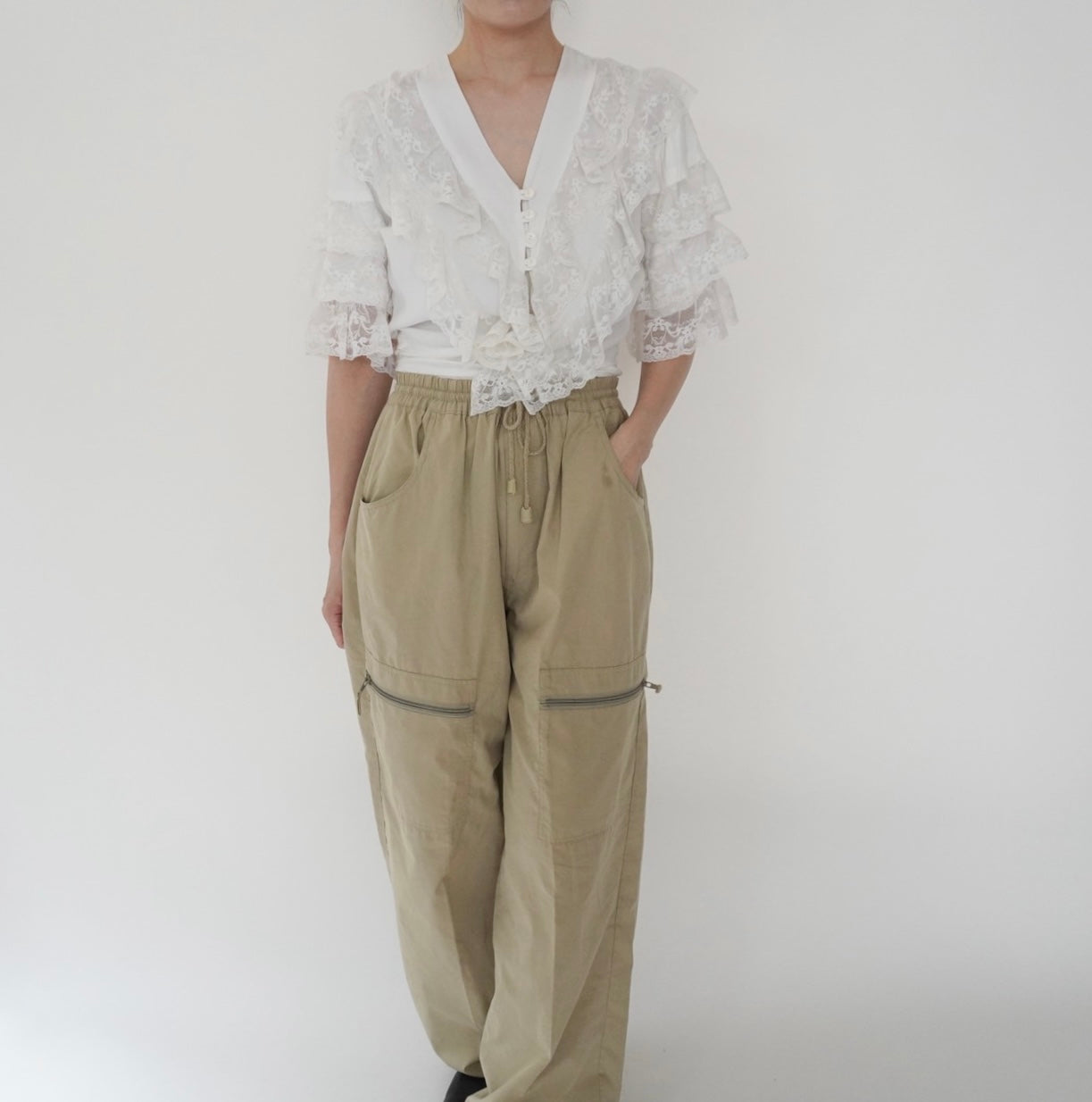 80s Lace Design Blouse