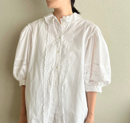 80s EURO Lace Design Blouse